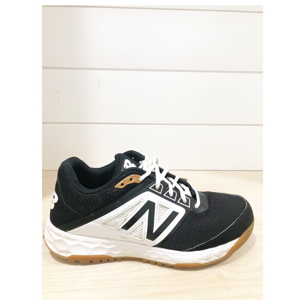 New Balance Ace Cage Sneakers Casual Sport Black White Sneakers Size 9.5  4552